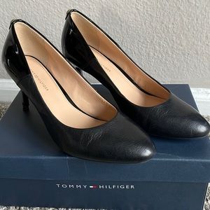 Tommy Hilfiger Polona 2” heels